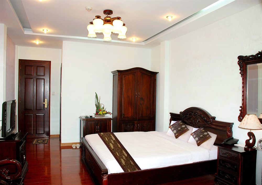 Thai Binh II Hotel Hue Exterior foto