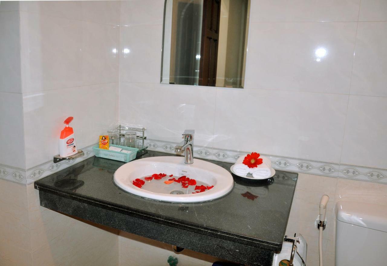 Thai Binh II Hotel Hue Exterior foto
